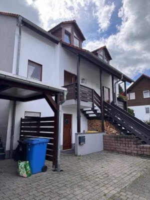 Freundliche 5-Zimmer-Doppelhaushälfte mit geh. Innenausstattung