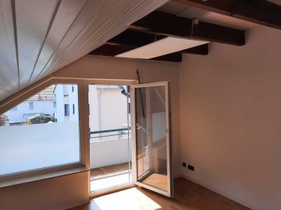 Dachgeschosswohnung  mit Balkon