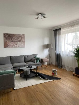 3,5-Zimmer Wohnung mit Balkon in Wachenheim und Einbauküche