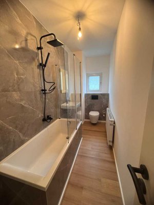 *AB SOFORT VERFÜGBAR* Sanierte 3 - Zi. Wohnung mit Balkon