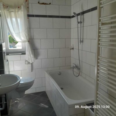 Freundliche 4-Zimmer-Wohnung mit gehobener Innenausstattung mit Balkon in Blankenrath
