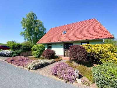 PLATZ FÜR GROß UND KLEIN! Charmantes Familiendomizil in ruhiger Lage