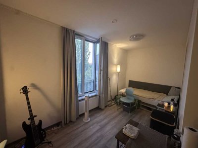 Furnished room next to Downtown Neustadt, utilities included!