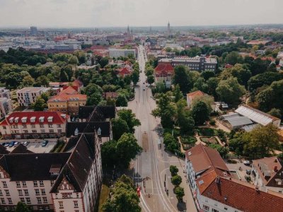 "THE SIGNATURE RESIDENCE" AT THE BOTANICAL GARDEN - NOW, OR NEVER!