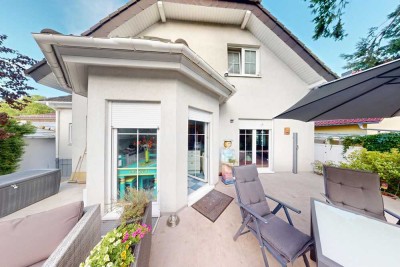 Großzügiges Einfamilienhaus mit weitläufigem Grundstück in Teltow - nahe Berlin und Potsdam