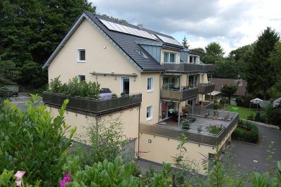 Excl. 3-R-Wohnung mit 70 qm Dachterrasse in einem Energiesparhaus (barrierefrei)