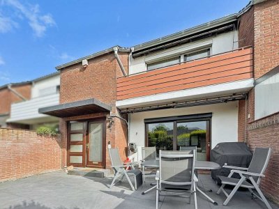 Stuhr - Charmantes Reihenhaus mit moderner Ausstattung, voll unterkellert und Garage