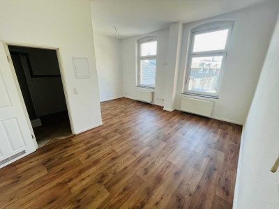 **Besichtigung: So., 29.06.25 um 11:40 Uhr** 1-Raum-Whg im idyllischen Grünen!