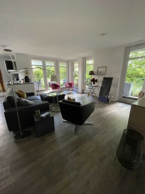 Alte Gärtnerei: Wohnung mit eigener Terrasse, hochwertiger Ausstattung und Blick ins Grüne