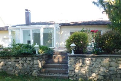 Großzügiger Bungalow  - ruhig und uneinsehbar