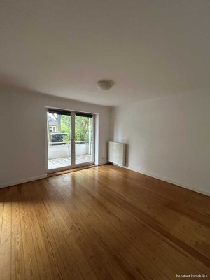 Zeitgemäße 2,5-Zi.-Erdg.-Whg mit Balkon & Pitchpine Boden in ruhiger Lage von Wentorf bei Hamburg