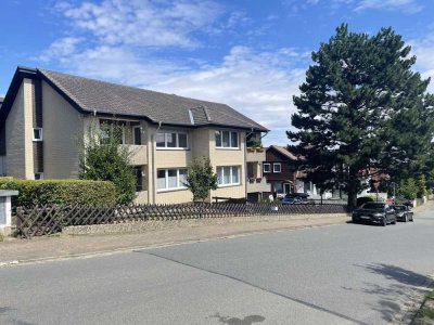 Sonnige frisch renovierte 2-Zimmer Wohnung mit Balkon und Stellplatz in Bad Harzburg, Erstbezug