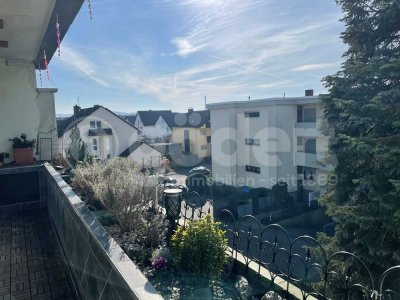 Attraktive Etagenwohnung mit idyllischer Loggia