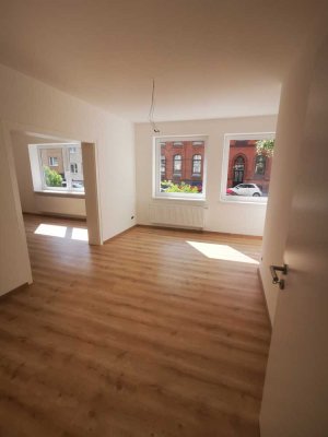 Sanierte 4-Zimmer-Whg. mit 2 Balkonen in der Oststadt