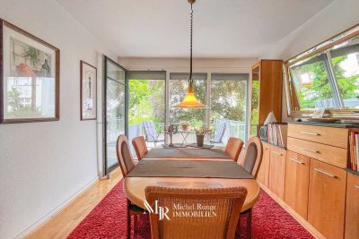 Traumhafte 3-Zimmer-Wohnung mit Blick in die Eilenriede, zwei Balkonen, großer Terrasse und Garage