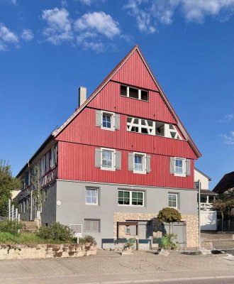 Mehrfamilienhaus mit 6 Einheiten als Kapitalanlage – 2024 renoviert, gut vermietet