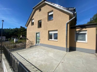 Zweifamilienhaus ! Rendite wunder in Gerolstein mit 6.9 %  !