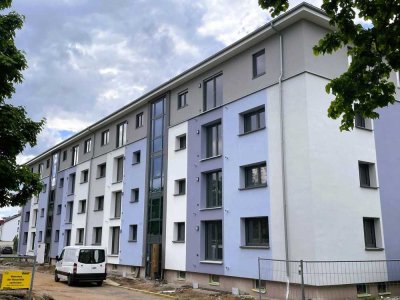Moderne Dachgeschosswohnung mit Balkon
