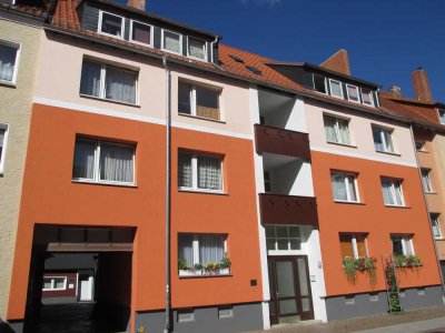 Michaelisviertel, modernisiert, Balkon, Einbauküche
