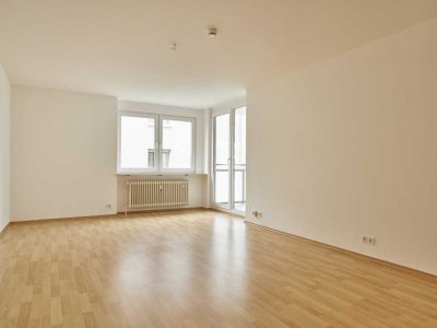 Helle 2-Zimmer-Wohnung mit Südbalkon und Aufzug in Heusenstamm