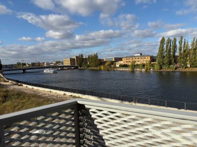 Direkt an der Spree: Hochwertige 2-Zimmer-Wohnung nahe der Wuhlheide.... Neubau/Erstbezug!