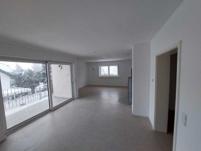 4-Zimmer-Wohnung mit Balkon und EBK in Bürstadt