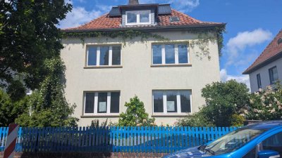 1050 € - 155 m² - 6.0 Zi. - Balkon - Garten