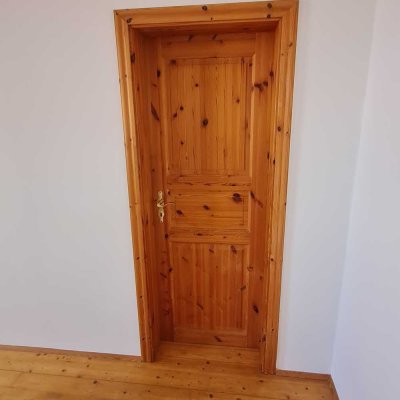 Kleine 2- Zimmer-Wohnung in zentraler Lage !!!