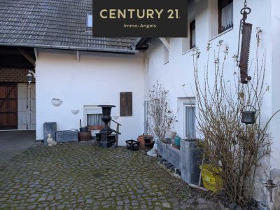 RESERVIERT - Ehemaliges Bauernhaus mit Charakter - jetzt Kaufen - später nutzen - mit Wohnrecht