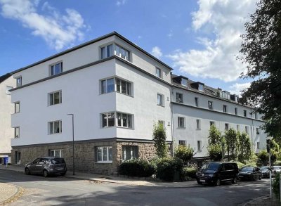 Viel Raum zum Wohlfühlen: 4 Zimmer mit Altbaucharme in ruhiger Lage