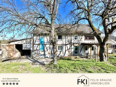 **Pferdehof mit Platz für 7 Pferde und Weidenfläche in Ortsrandlage von Kundert**