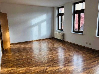3- Raum Wohnung mit Einbauküche
