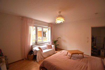 Ansprechende 4-Zimmer-Erdgeschosswohnung mit Einbauküche in Freiburg im Breisgau