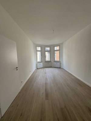 Erstbezug nach Sanierung: schöne 3-Zimmer-Wohnung in Oberhausen