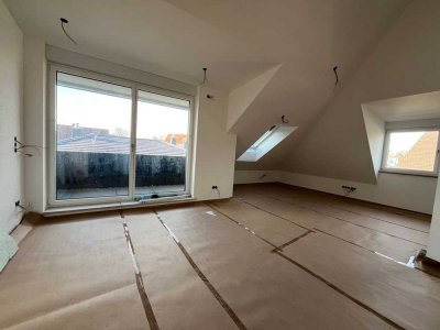 Traumhafte, zentrale 3-ZKB-Dachgeschoßwohnung mit Balkon