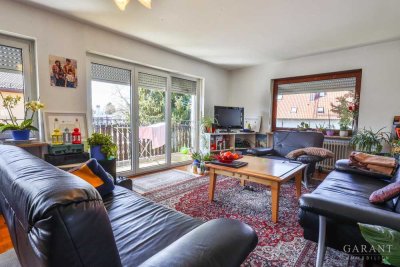 Lichtdurchflutete 3 Zimmer-Wohnung mit ca. 100 qm und Balkon - Ihr stilvolles Zuhause in Aubing