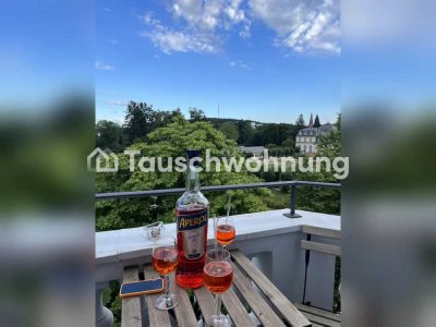 Tauschwohnung: Schöne und helle 2 Zimmer Altbauwohnung mit Balkon