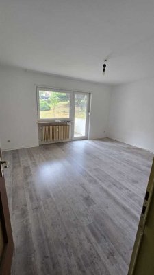 1-Zimmer-Wohnung mit Balkon in zentraler Lage von Dudweiler – frisch renoviert