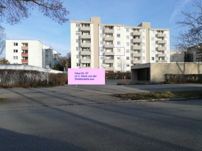 Exklusive, sanierte 3-Raum-Wohnung mit Einbauküche in Regensburg
