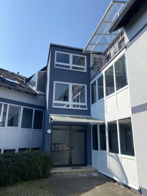 Geschmackvolle 2-Raum-Erdgeschosswohnung mit Balkon und EBK in Kadenbach