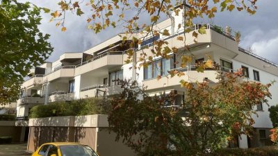 Helle 3-Zimmer-Wohnung mit Balkon im 2. OG in Reutlingen