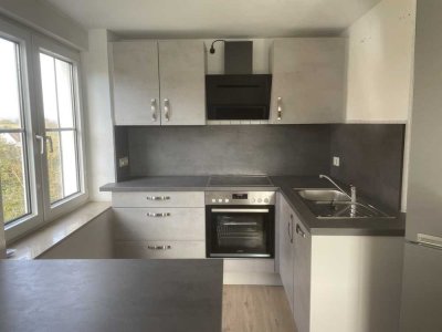 3 Zimmer, EBK, Balkon in Birlenbach