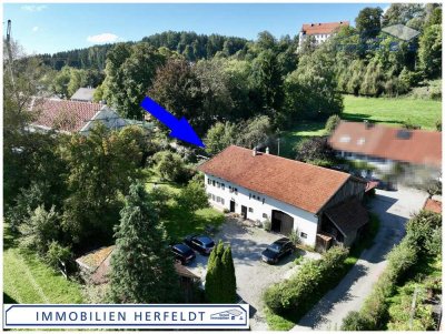 Seltene Gelegenheit: Denkmalgeschütztes Bauernhaus mit Baugrundstück und viel Potenzial