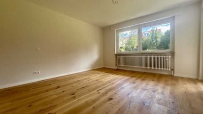++Großzügig  modern: Helle 3,5 Zimmerwohnung mit Balkon in Stuttgart-Plieningen ++