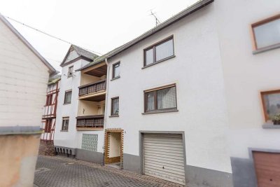Gepflegtes ehemaliges Gästehaus mit 2 Balkonen im schönen Ediger-Eller