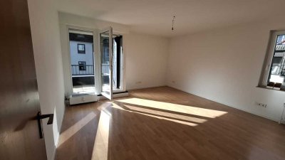 Attraktive 2,5-Zi.-Wohnung, 2. OG, Balkon, Plettenberg