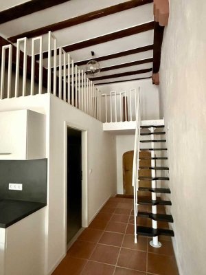Großzügige Ein-Zimmer-Wohnung mit Galerie