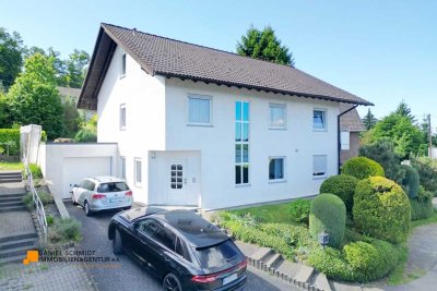 Einfamilienhaus mit Einliegerwohnung, Garage und Sauna in ruhiger Lage von Waldbröl
