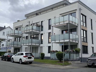 Ja, zur neuwertigen Eigentumswohnung mit Balkon, Aufzug und Stellplatz in Solingen-Merscheid