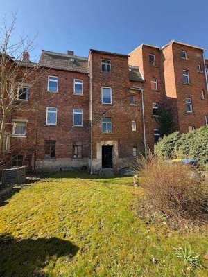 07973! Greiz - Haus mit großer Wohnung  u. kleinem Grundstück